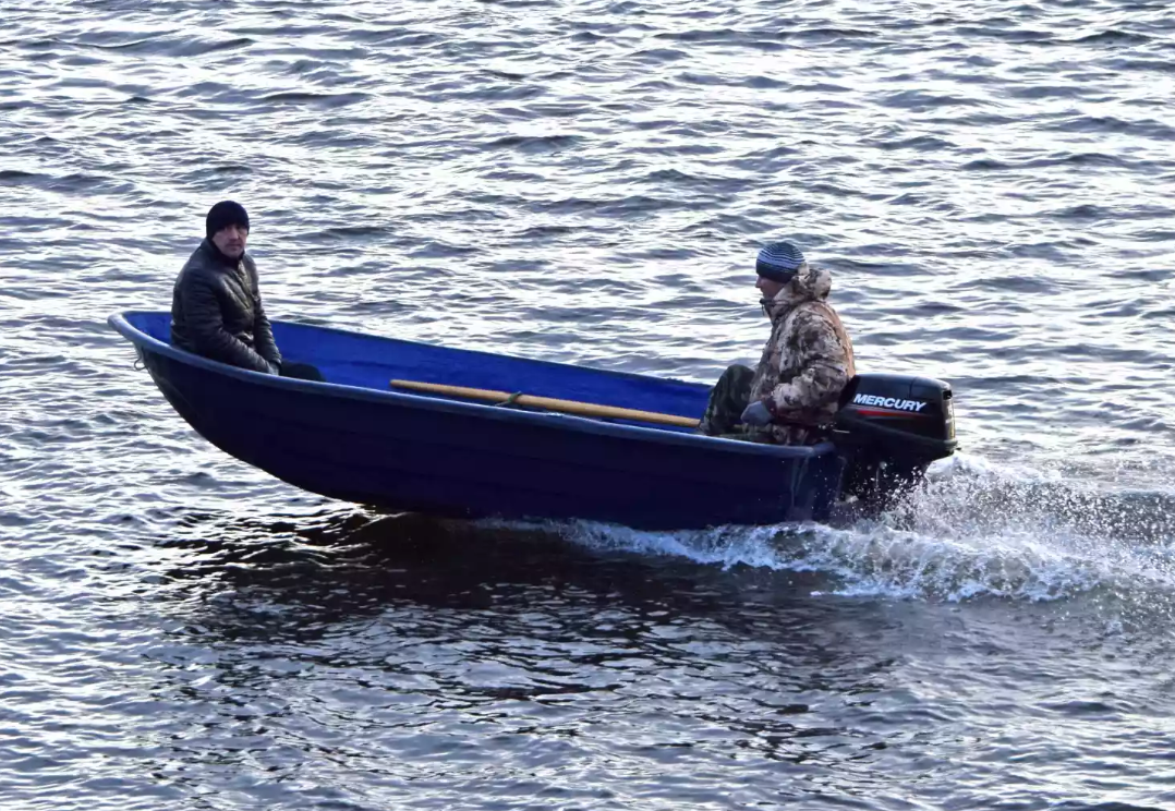 Стеклопластиковая лодка Neman-340 (тримаран) в Набережных Челнах
