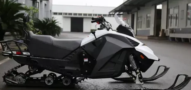 Снегоход ULAR 220 в Набережных Челнах