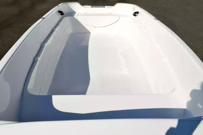 Стеклопластиковая лодка Пингвин (тримаран) в Набережных Челнах