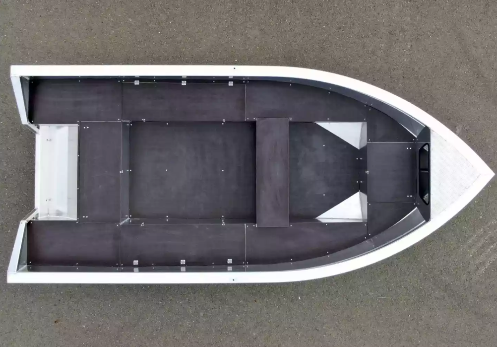 Алюминиевая лодка  Неман-420 в Набережных Челнах