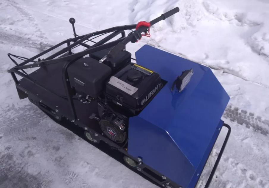 Мотобуксировщик AhtaR ЗИМА с реверсом (задний ход) в Набережных Челнах