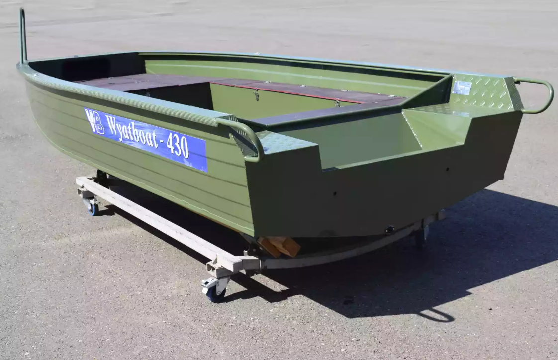 Алюминиевая лодка  Wyatboat-430 Master Fish в Набережных Челнах
