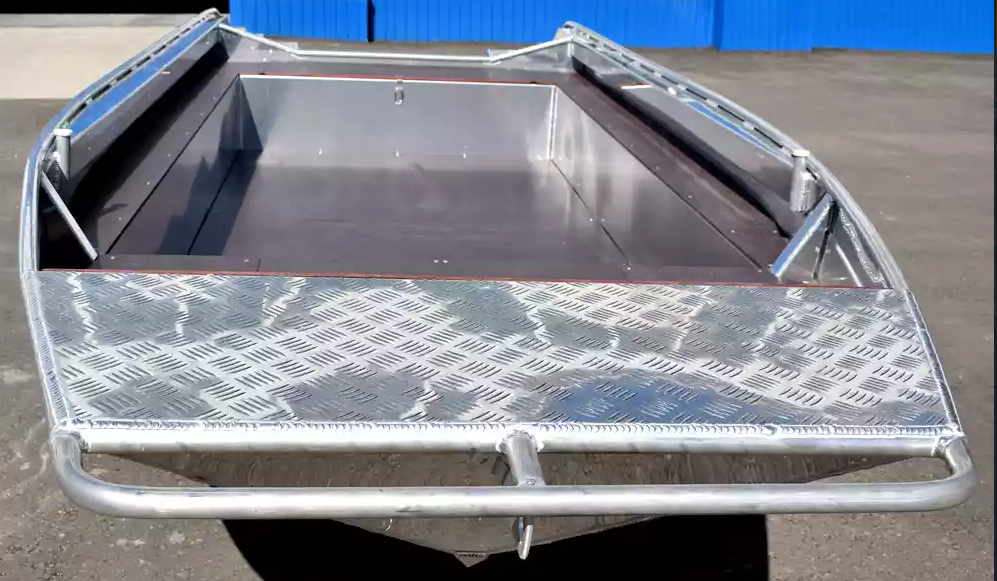 Алюминиевая лодка  Wyatboat-430 Master в Набережных Челнах