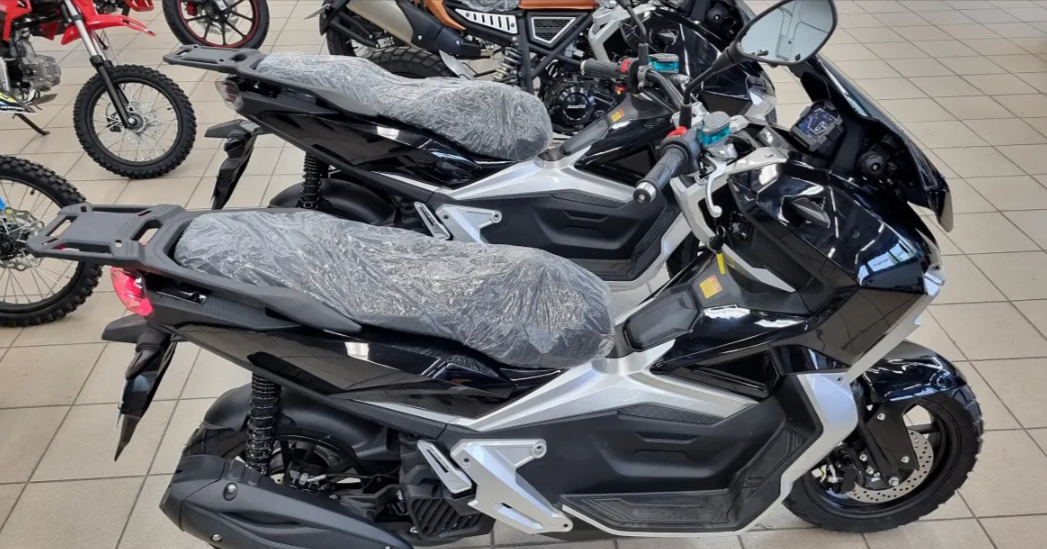 МаксиСкутер PROMAX ADV 200(49) (REPLICA HONDA) в Набережных Челнах