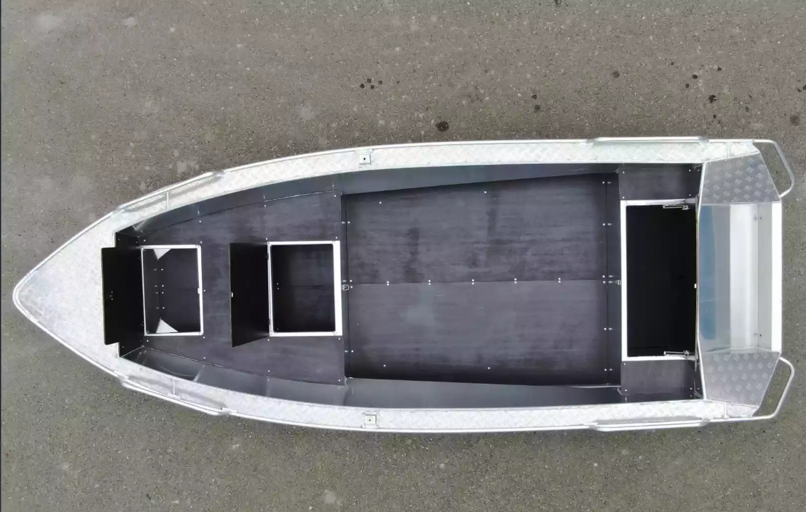 Алюминиевая лодка  Wyatboat-430М FISH в Набережных Челнах