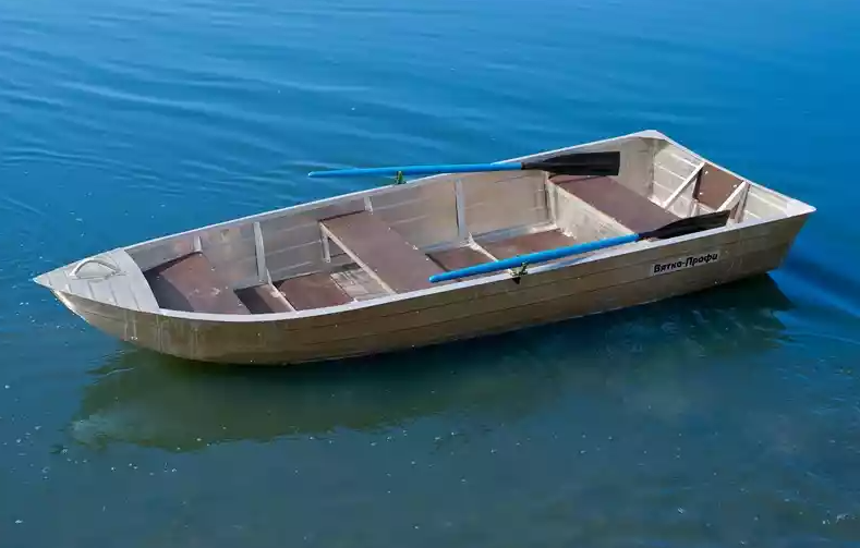 Алюминиевая лодка Вятка-Профи 32 в Набережных Челнах