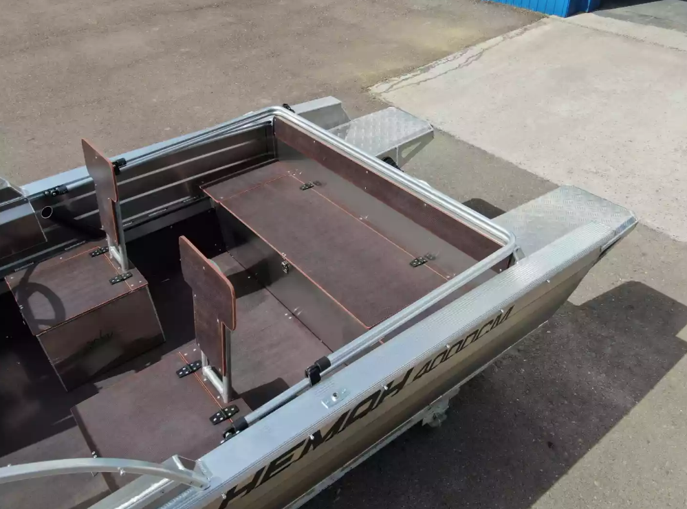 Алюминиевая лодка  Неман-400 DCM NEW в Набережных Челнах