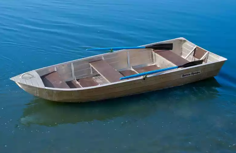 Алюминиевая лодка Вятка-Профи 37 в Набережных Челнах