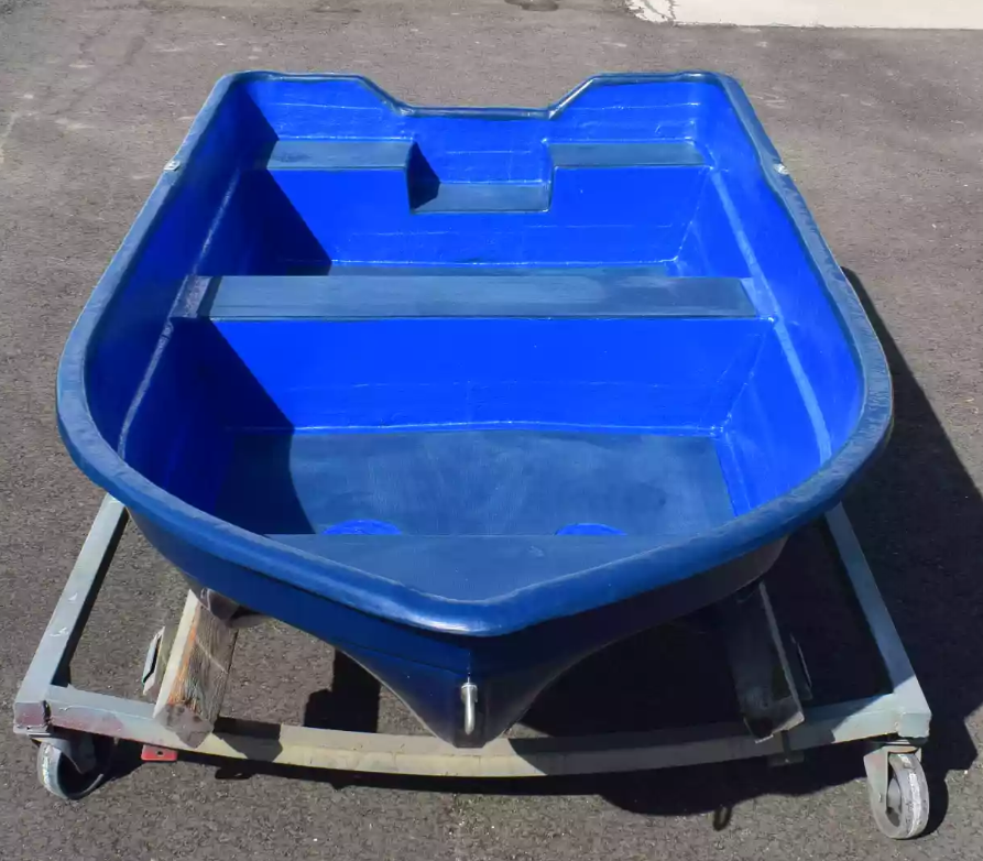 Стеклопластиковая лодка Neman-340 (тримаран) в Набережных Челнах