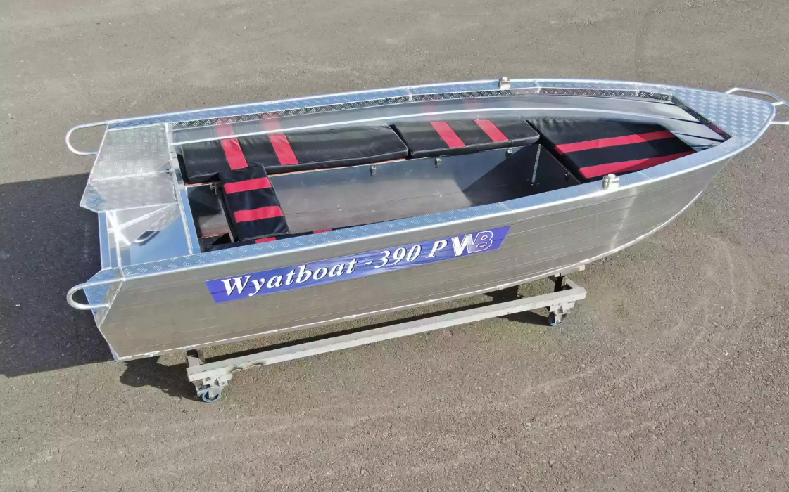 Алюминиевая лодка Wyatboat-390РМ увеличенный борт в Набережных Челнах