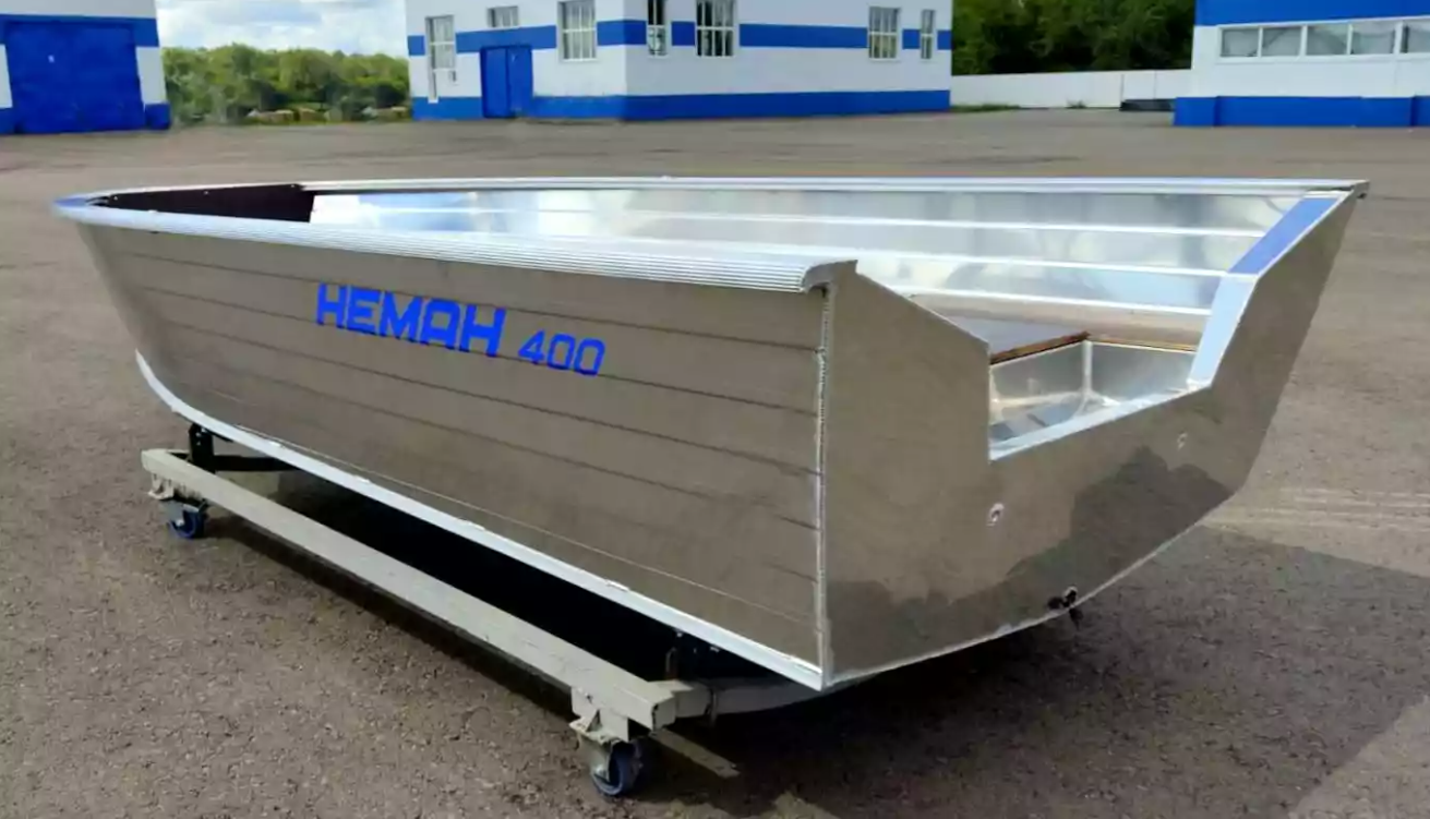 Алюминиевая лодка Неман-400 в Набережных Челнах