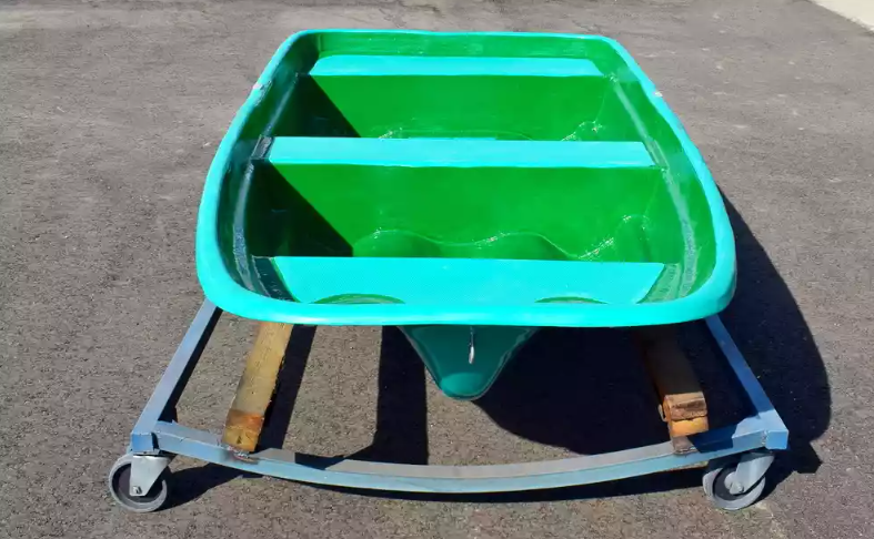 Стеклопластиковая лодка Старт (тримаран) в Набережных Челнах