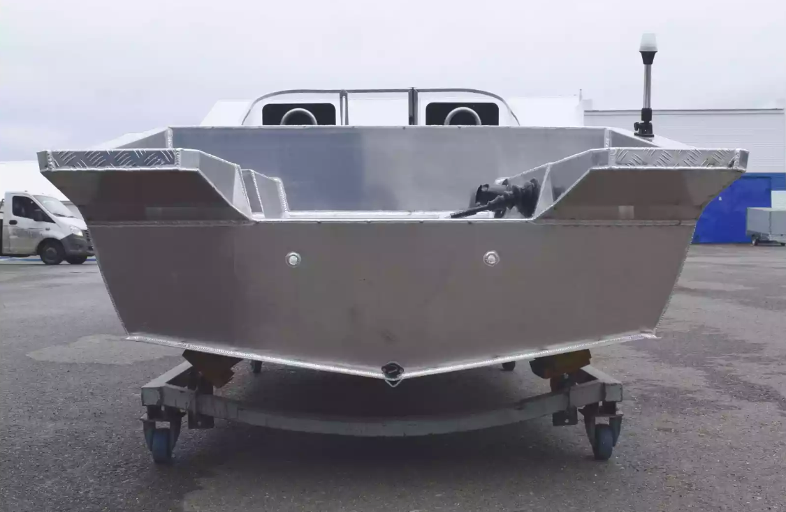 Алюминиевая лодка  Neman-400 PRO в Набережных Челнах