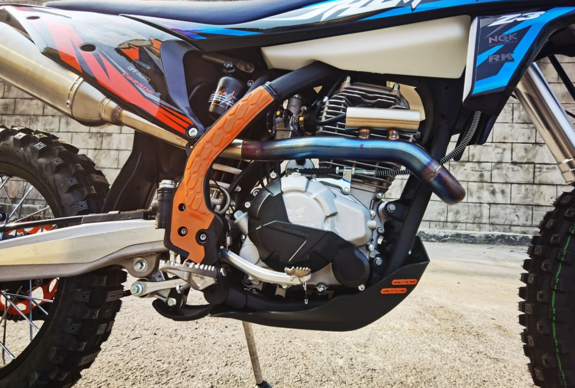 Мотоцикл JHLMOTO JHL Z3 CB250 (172FMM-3A) в Набережных Челнах