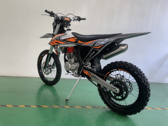 Мотоцикл JHLMOTO JHL LX4 CB300RL (175FMN) в Набережных Челнах