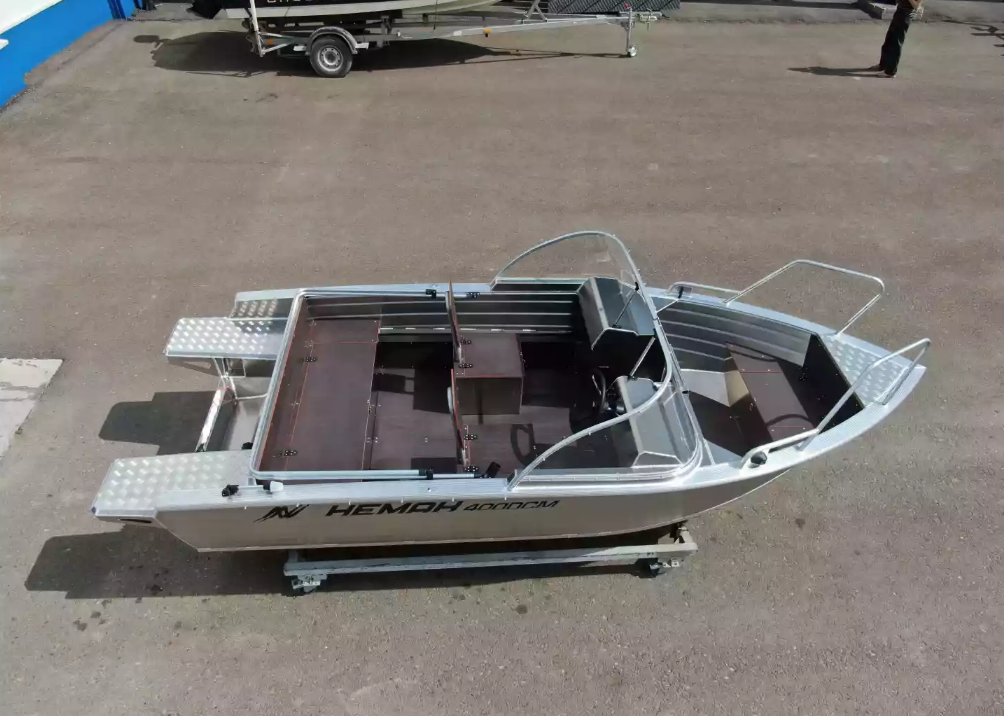Алюминиевая лодка  Неман-400 DCM NEW в Набережных Челнах