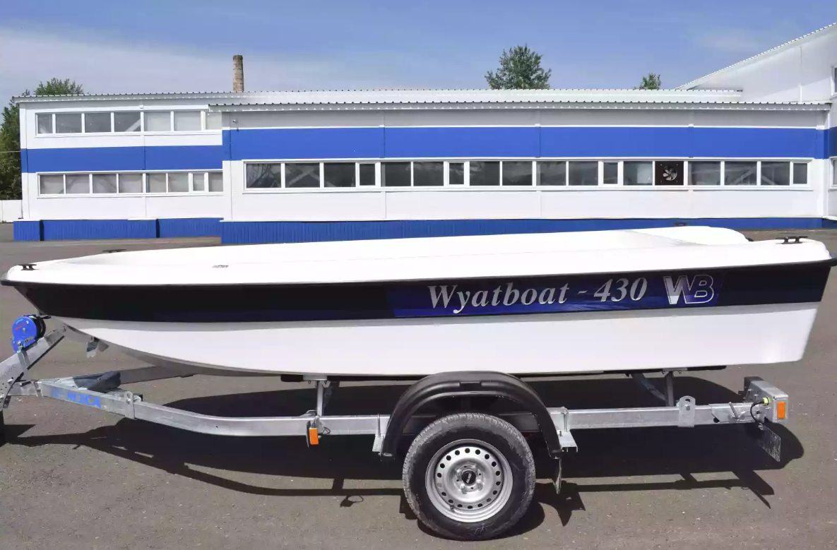 Стеклопластиковая лодка Wyatboat 430 тримаран в Набережных Челнах