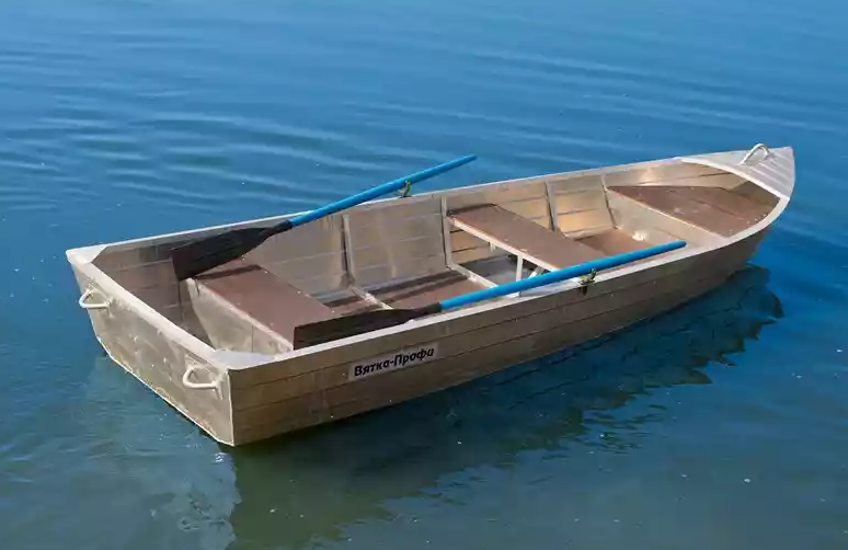 Алюминиевая лодка Вятка-Профи 32 в Набережных Челнах