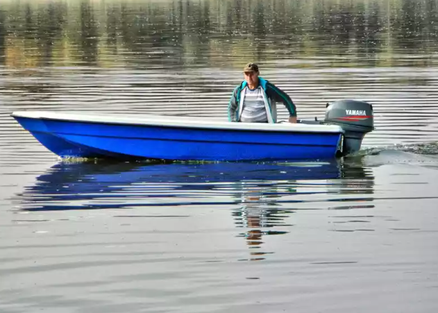 Стеклопластиковая лодка Wyatboat 430 тримаран в Набережных Челнах