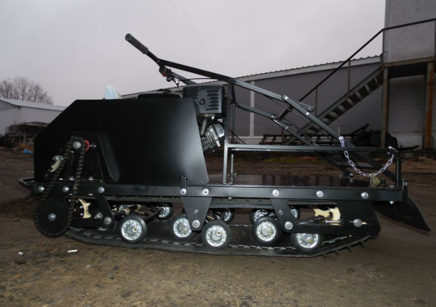 Мотобуксировщик AhtaR Зима 15 л/с с вариатором в Набережных Челнах