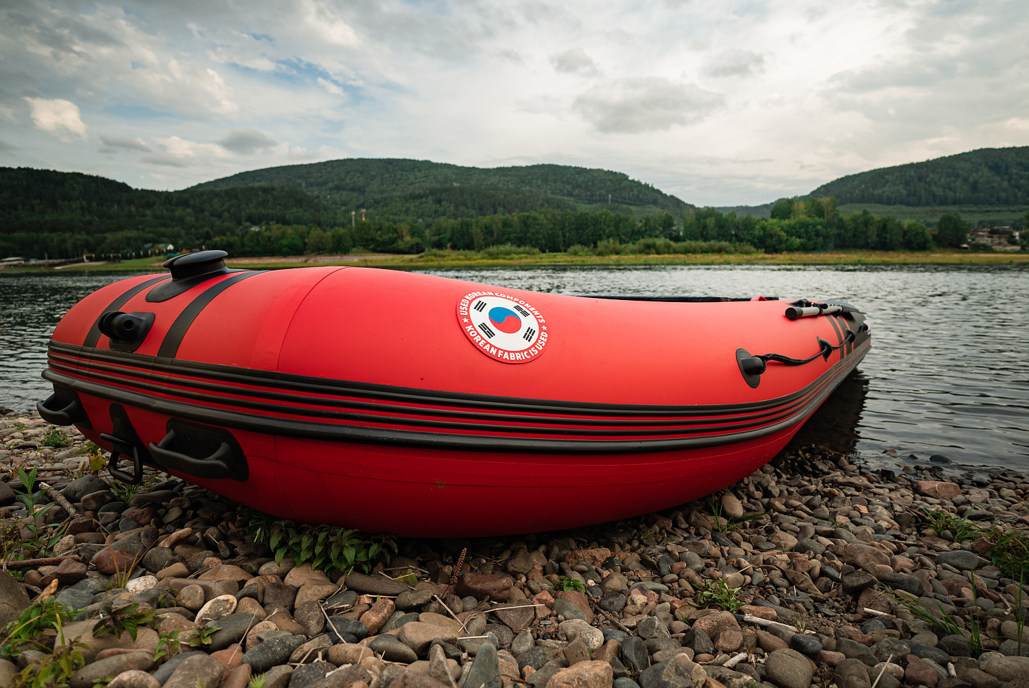 Лодка MISHIMO RIVER FJET PRO 410  под водомет в Набережных Челнах