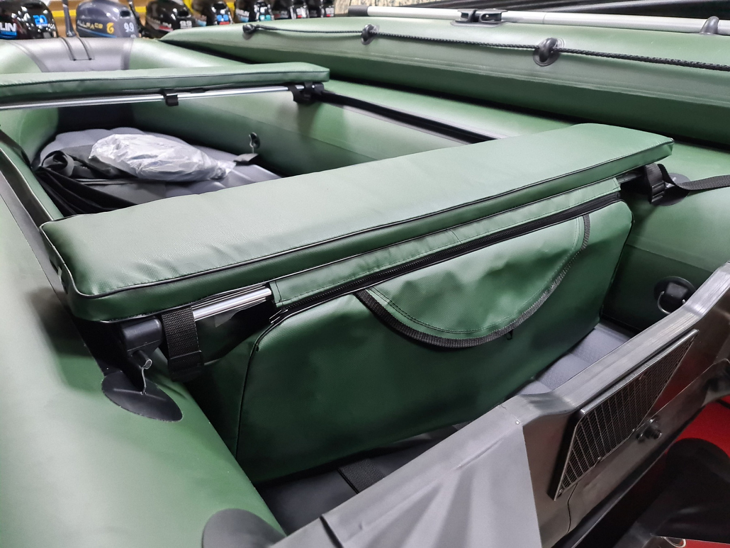 КОМПЛЕКТ МЯГКИХ НАКЛАДОК С СУМКОЙ ДЛЯ ЛОДОК 90Х20 ЗЕЛЕНЫЙ в Набережных Челнах