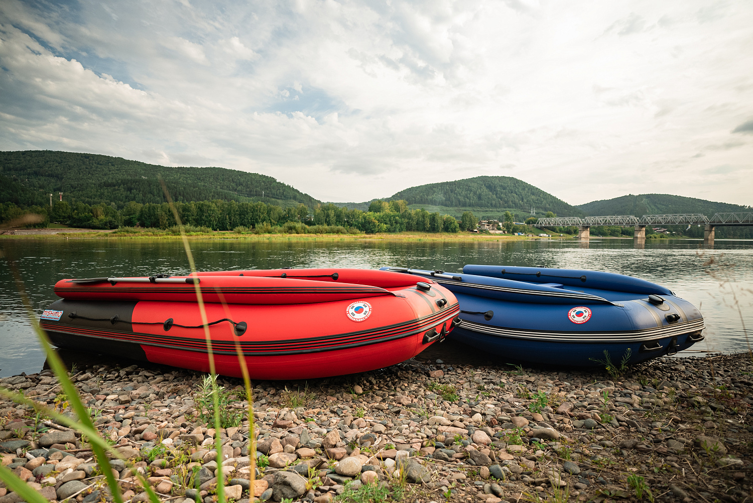 Лодка MISHIMO RIVER FJET PRO 410  под водомет в Набережных Челнах