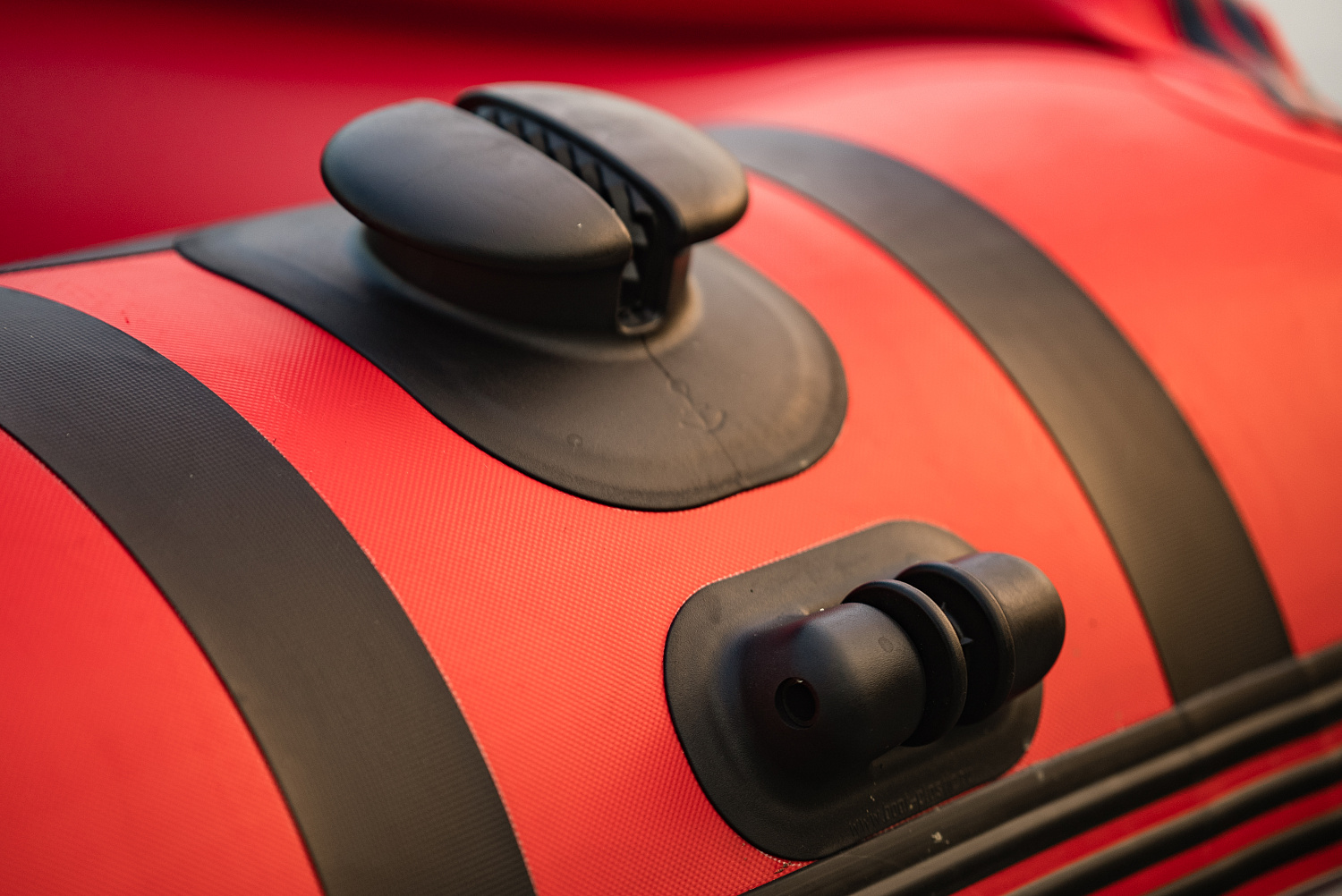 Лодка MISHIMO RIVER FJET PRO 410  под водомет в Набережных Челнах