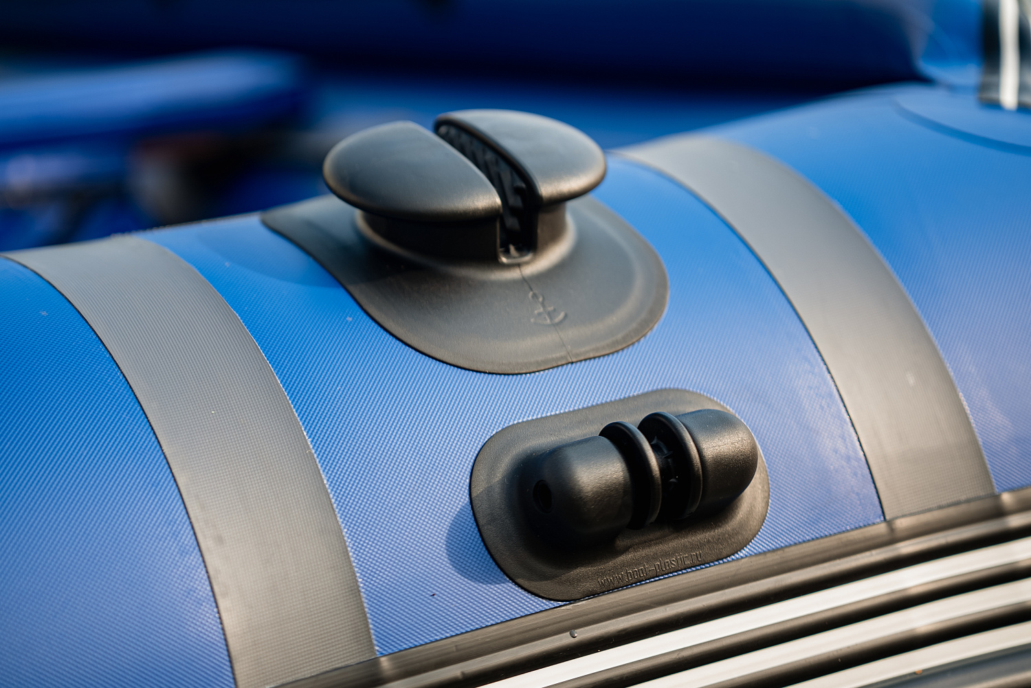 Лодка MISHIMO RIVER FJET PRO 410  под водомет в Набережных Челнах