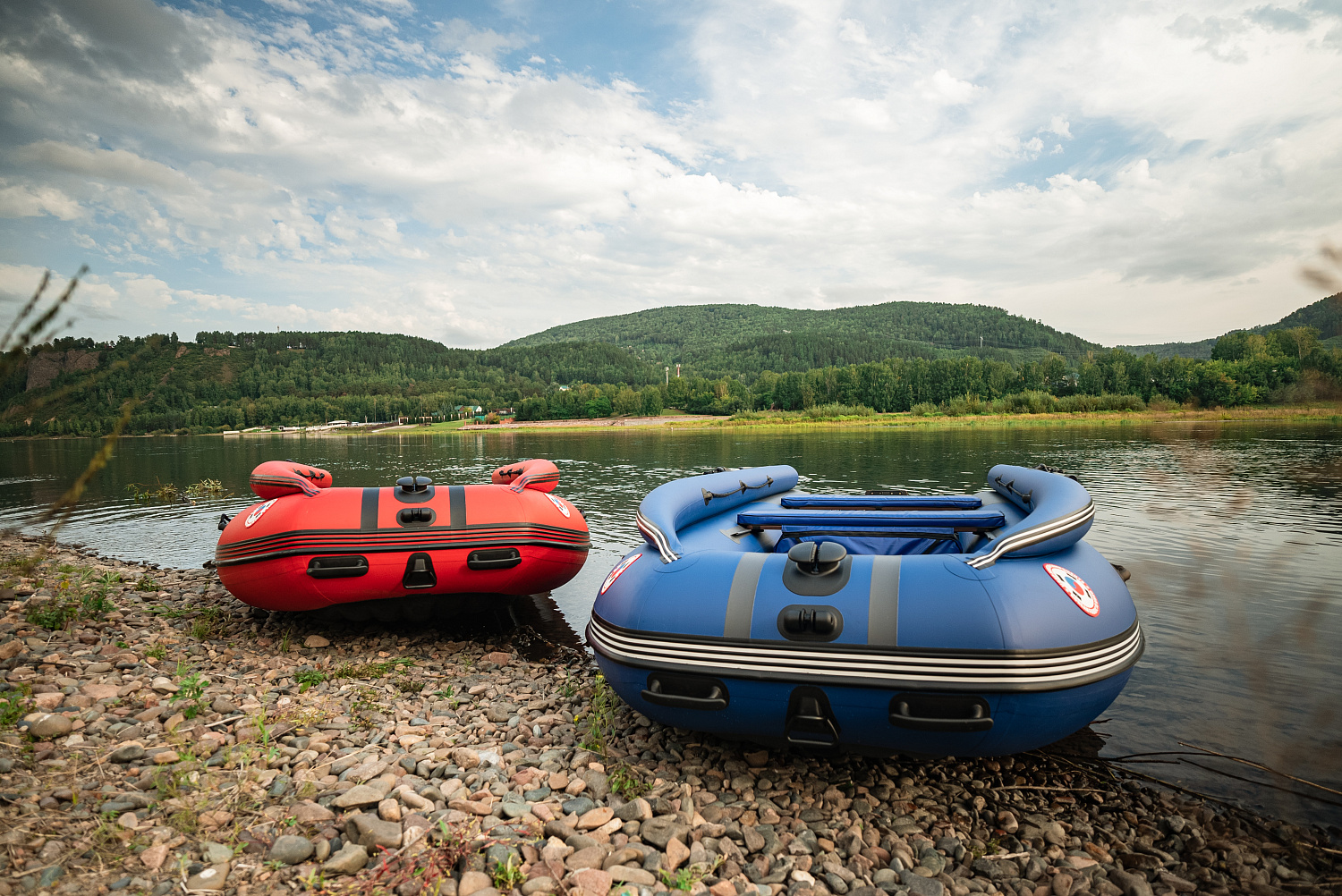 Лодка MISHIMO RIVER FJET PRO 410  под водомет в Набережных Челнах