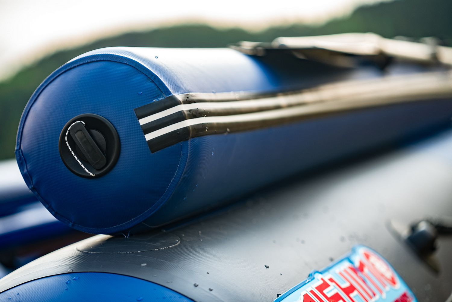 Лодка MISHIMO RIVER FJET PRO 410  под водомет в Набережных Челнах