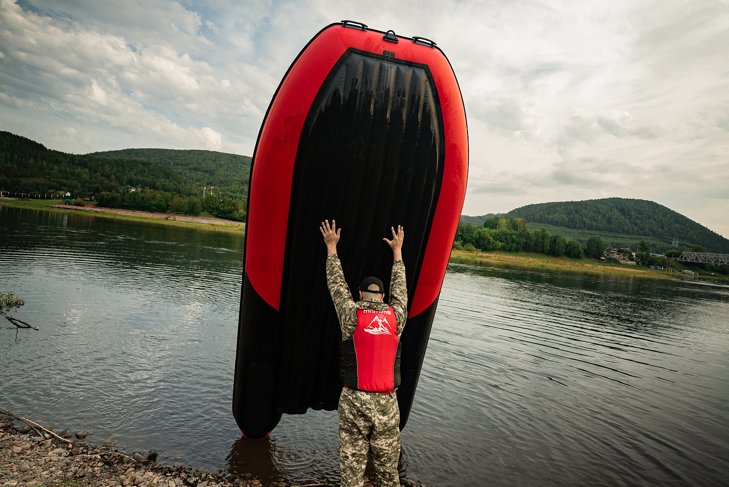 Лодка MISHIMO RIVER FJET PRO 410  под водомет в Набережных Челнах