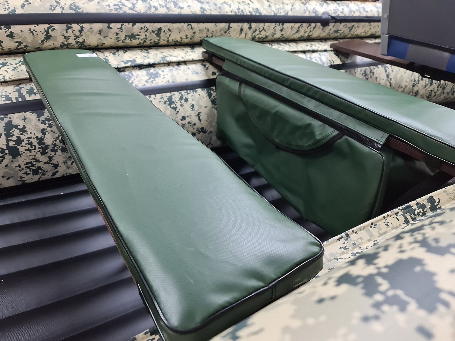 КОМПЛЕКТ МЯГКИХ НАКЛАДОК С СУМКОЙ ДЛЯ ЛОДОК 80Х20 ЗЕЛЕНЫЙ в Набережных Челнах