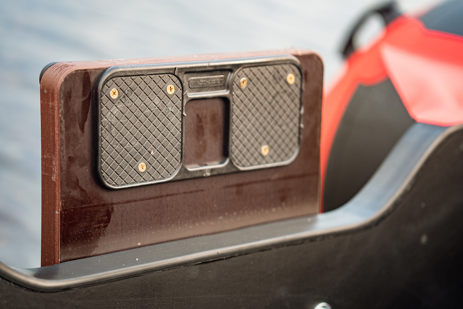 Лодка MISHIMO RIVER FJET PRO 410  под водомет в Набережных Челнах